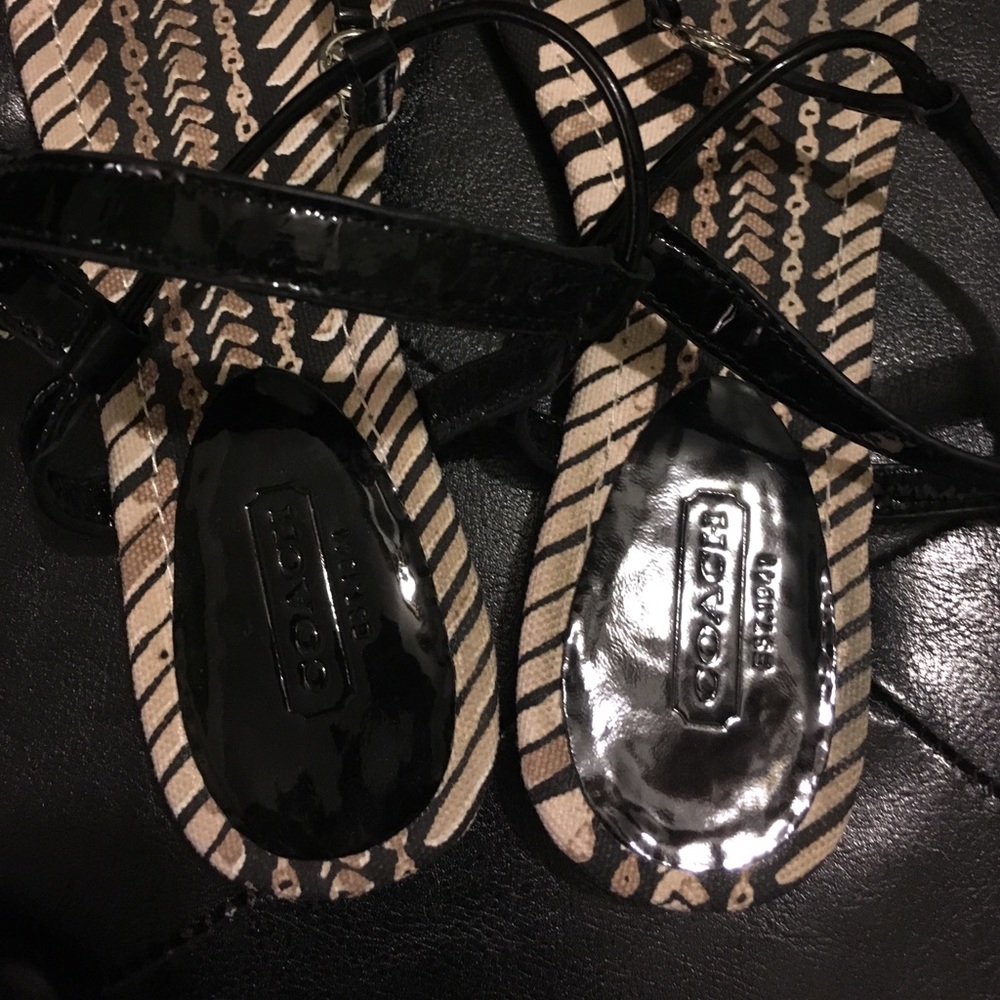 🎀Worn Once!!! Coach patent leather sandals - Picture 5 of 6