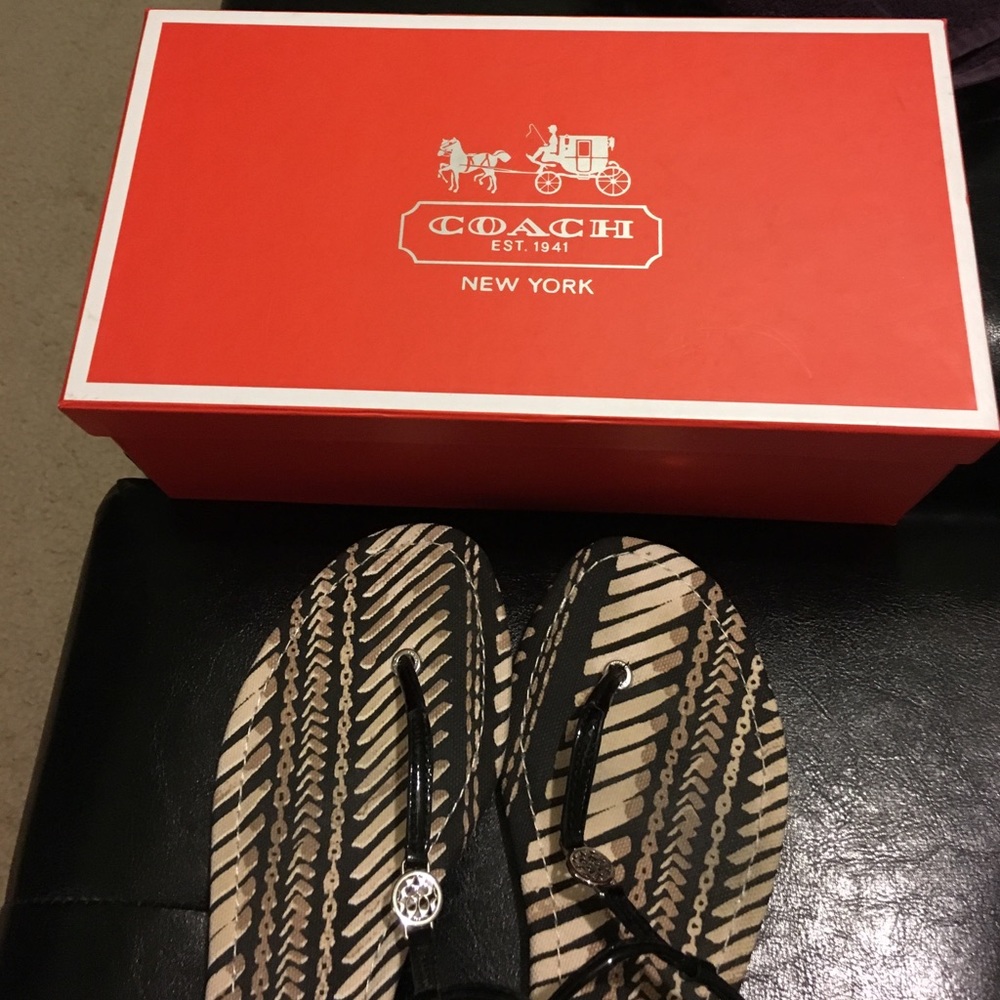 🎀Worn Once!!! Coach patent leather sandals