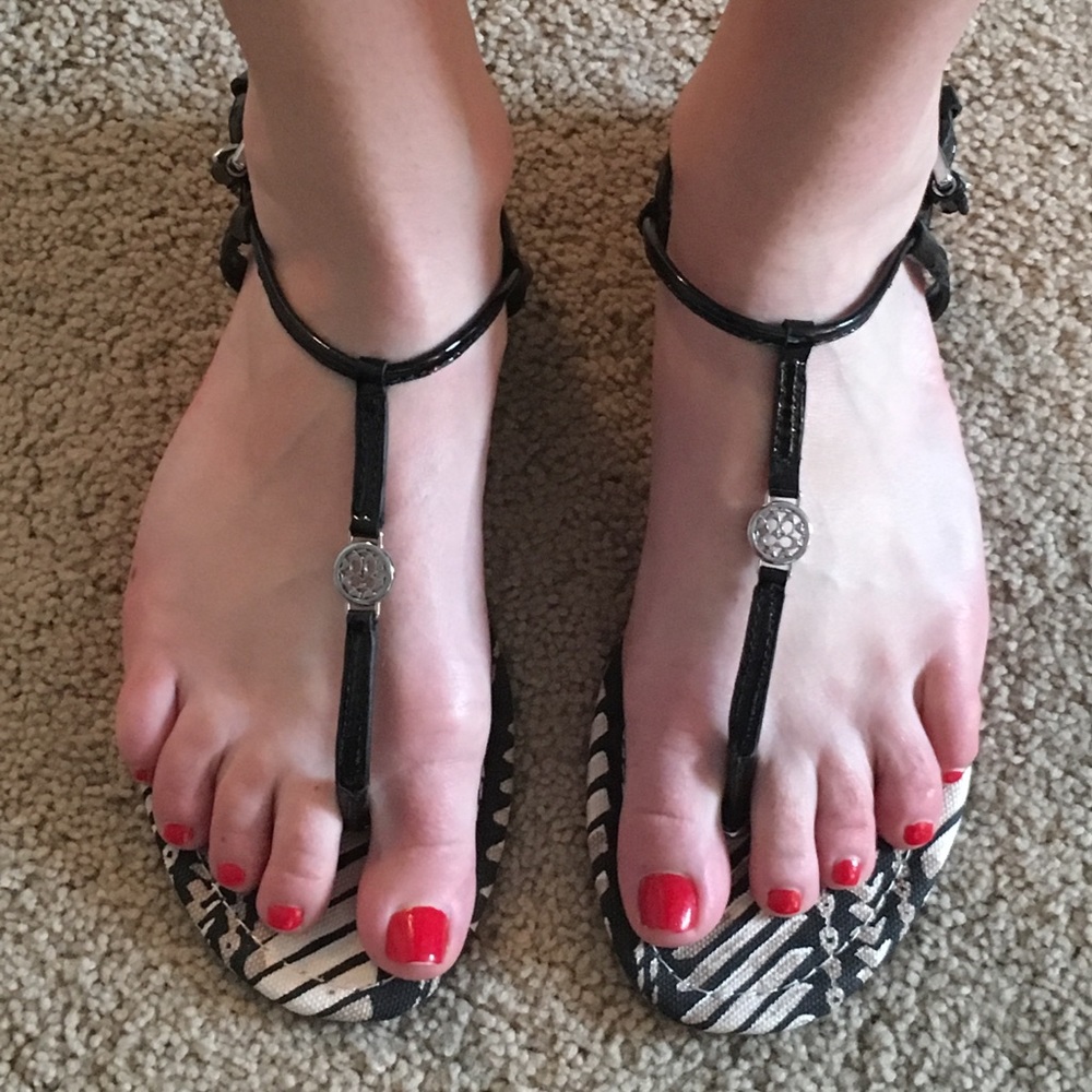 🎀Worn Once!!! Coach patent leather sandals - Picture 2 of 6