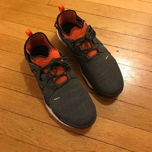 Reebok Sneakers