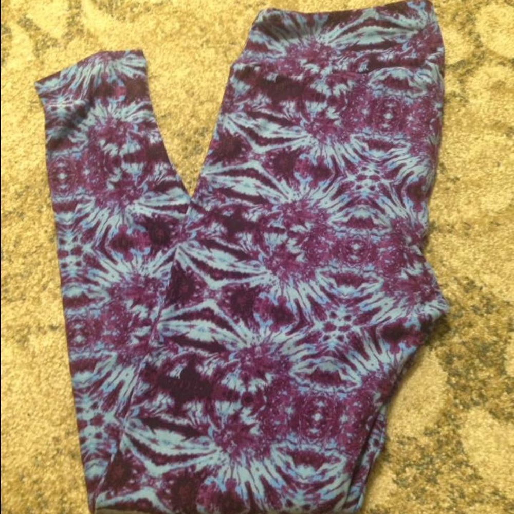 Tye dye Lularoe TC leggings!!