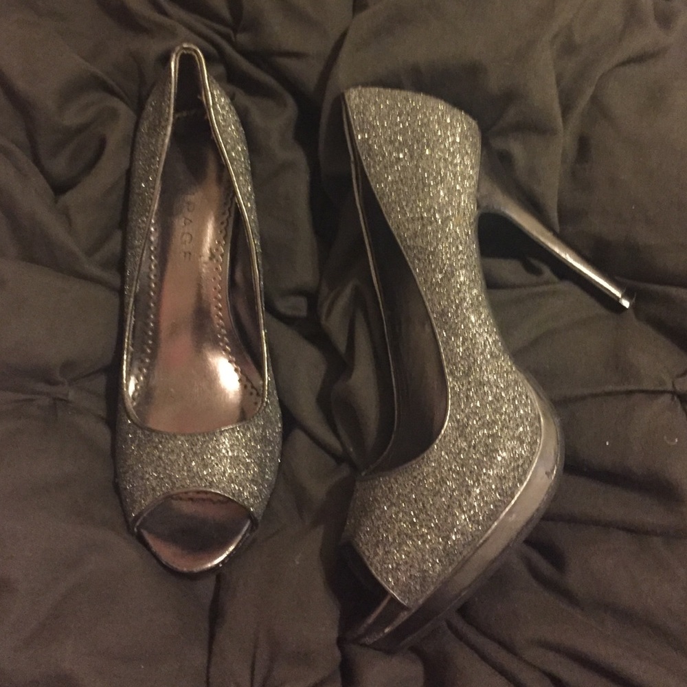 pewter glitter peep toes