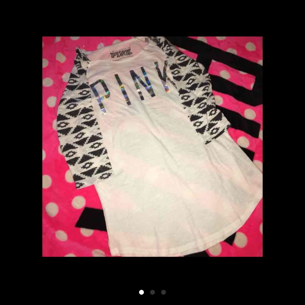 VS PINK SLEEPSHIRT