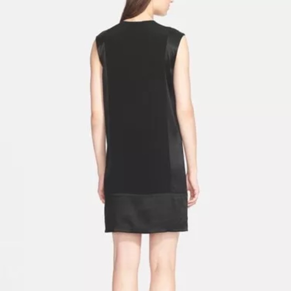 Vince Split Neck Shift Dress 😎 - Picture 3 of 3