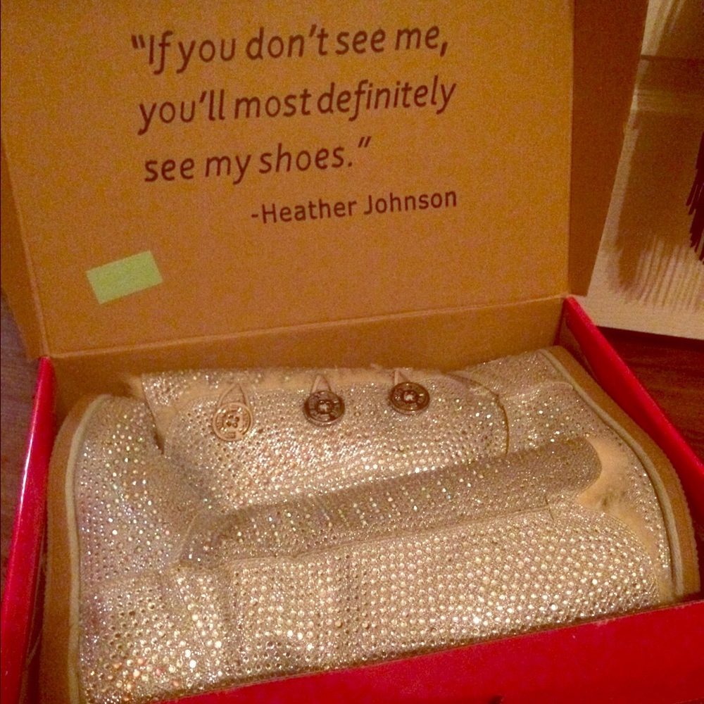 Rhinestone fur boots new in box bought from sheak