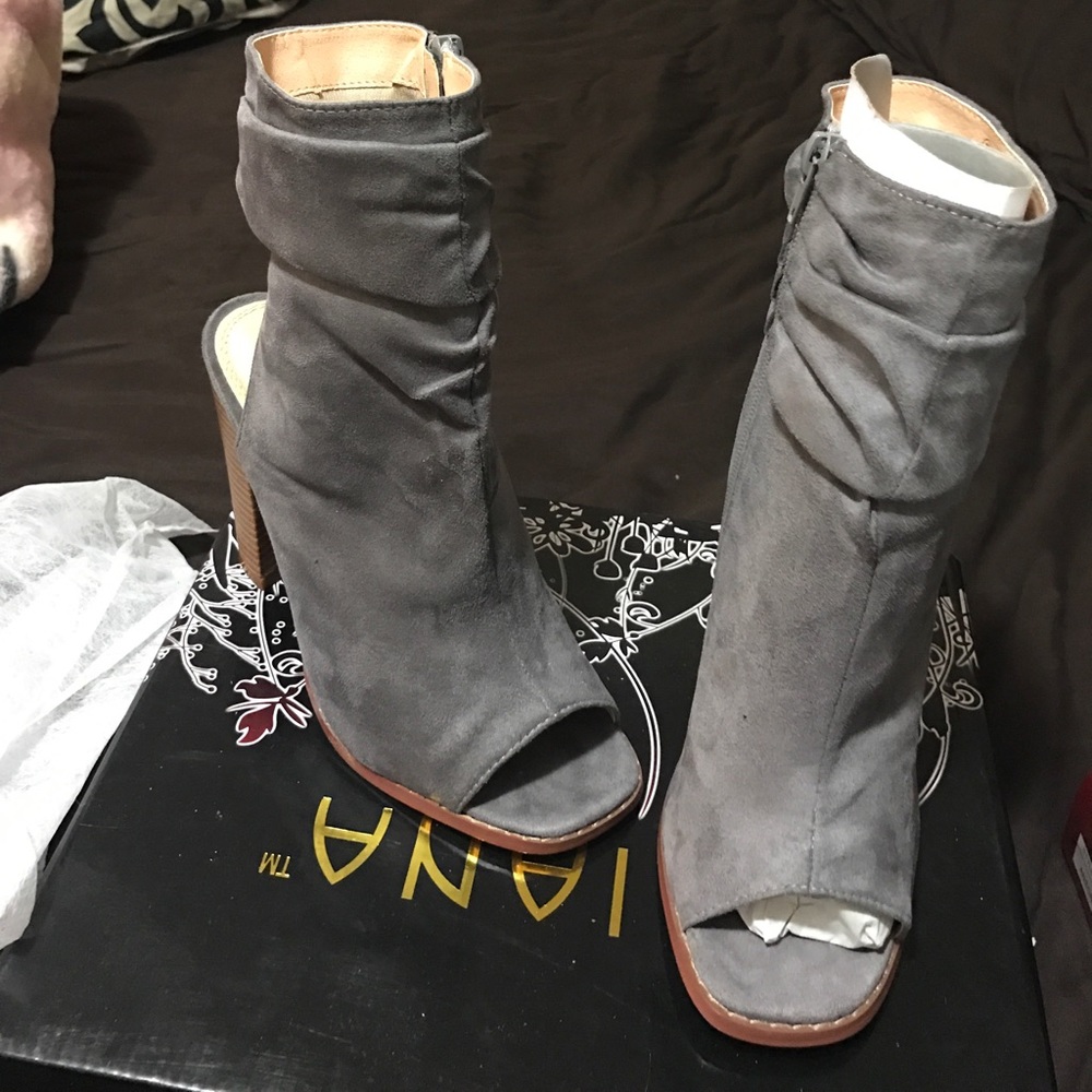 Booties New never wear them lolashoes