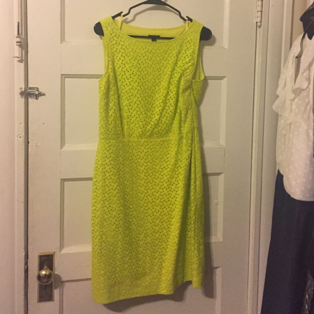 Ann Taylor neon yellow crochet shift dress