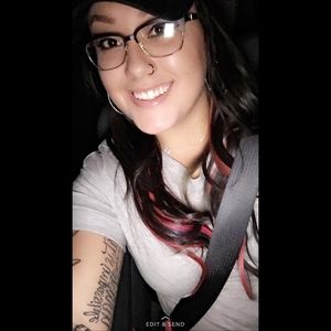 Meet your Posher, Celeste