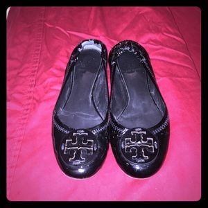 Tory Burch patent leather blk reva flats size 7.5