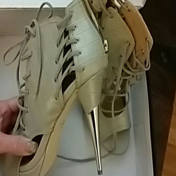 *COLIN STUART GREY PUMPS STAINLESS STEEL HEEL - Picture 2 of 4