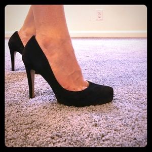 BCBG Generation Suede Platform Pump