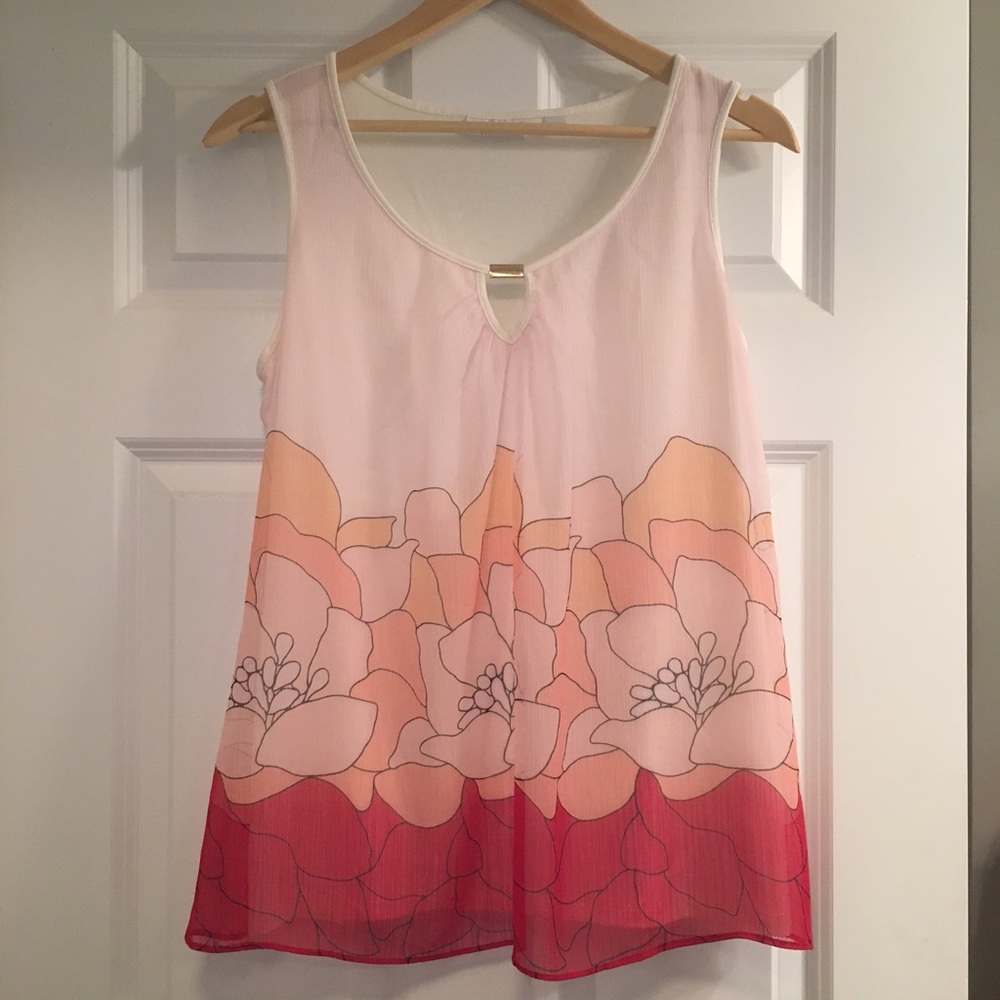 NWOT floral keyhole top