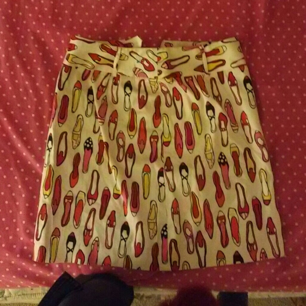 Shoe printed skirt l
