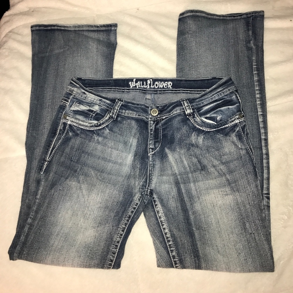 Wallflower jeans