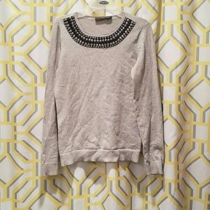 Grey sweater with sequined collar