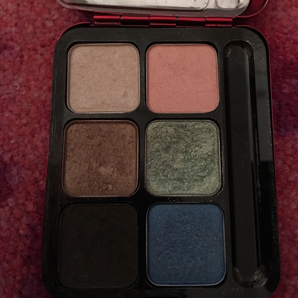 MAC Cosmetics Eyeshadow Pallette