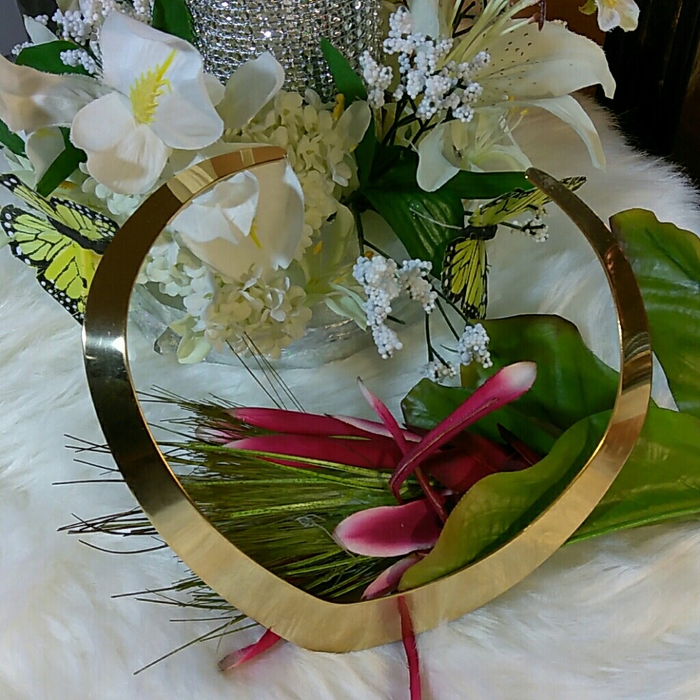 Adorable Stainless Steel Choker Necklace