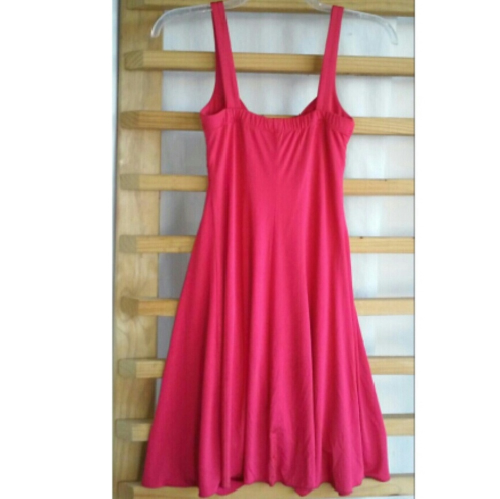 Red Dress - Picture 2 of 4