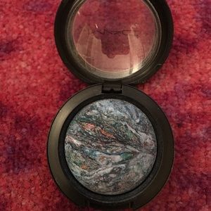 MAC Cosmetics Eyeshadow - Mineralize - NEVER USED