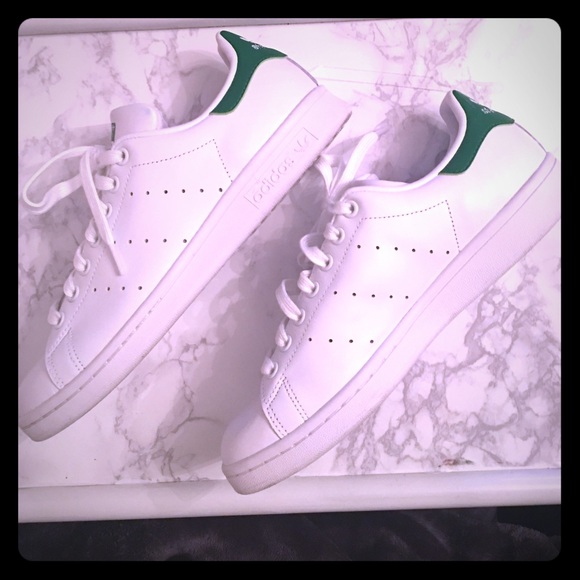 Zapatillas adidas Stan Smith, blanco, verde poshmark de tenis Zapatillas adidas Stan Smith, blanco, verde poshmark de tenis