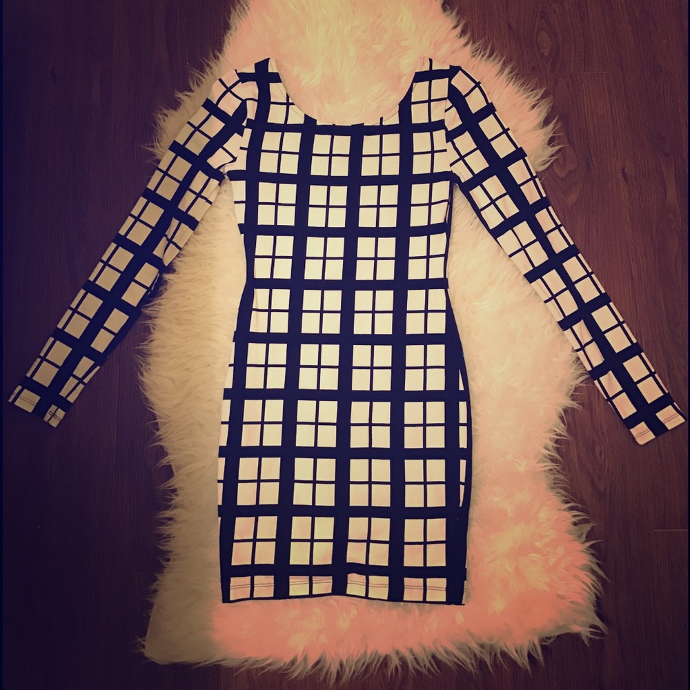 Body con mini dress