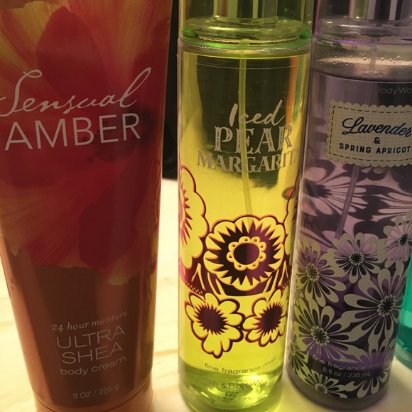 Bath and Body Works Lotion/Bodyspray - Picture 2 of 3