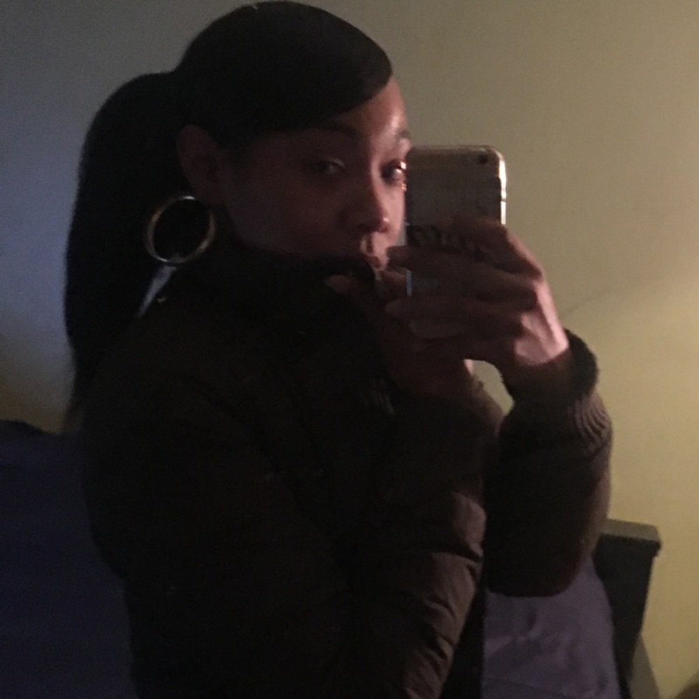 Meet your Posher, Shannon