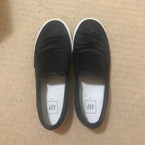 Basically New Gap Sneaker Slide Ons