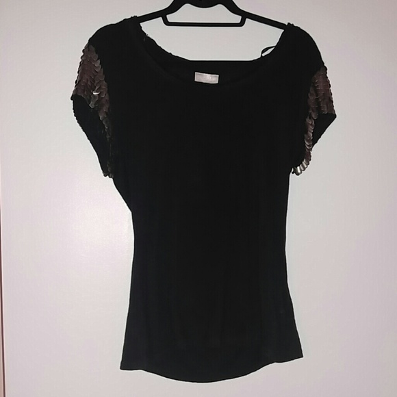 Tops - Metallic Scale Short Sleeve Sweater