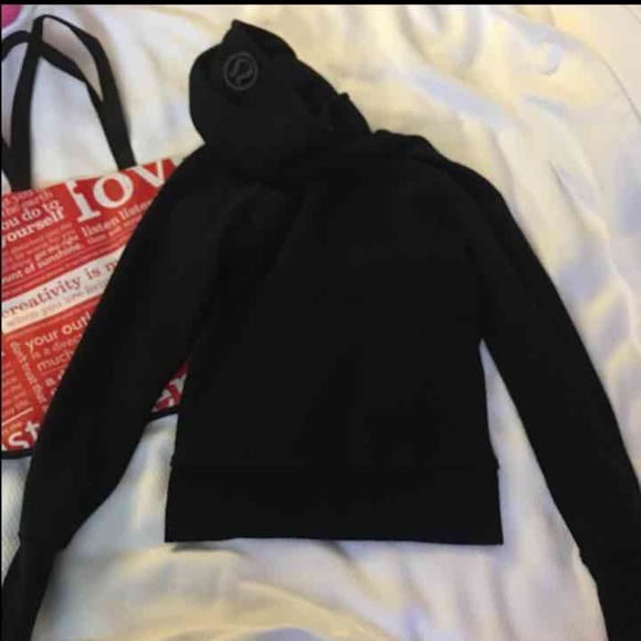 Lululemon scuba hoodie sz4 - Picture 2 of 4