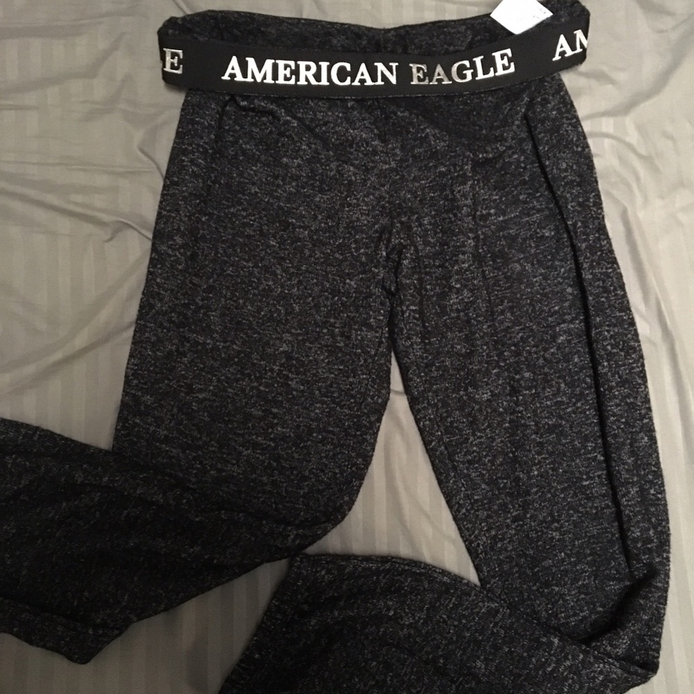 Super soft AE sweatpants