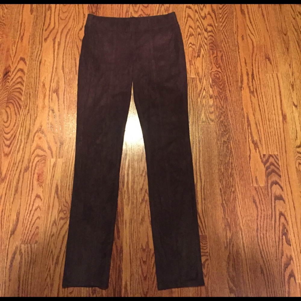 Nydj faux suade mocha leggings.. flattering fit.