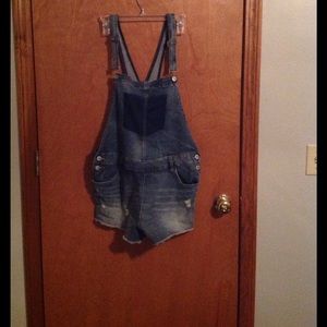 Juniors short overalls
