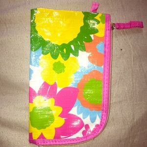 Makeup bag