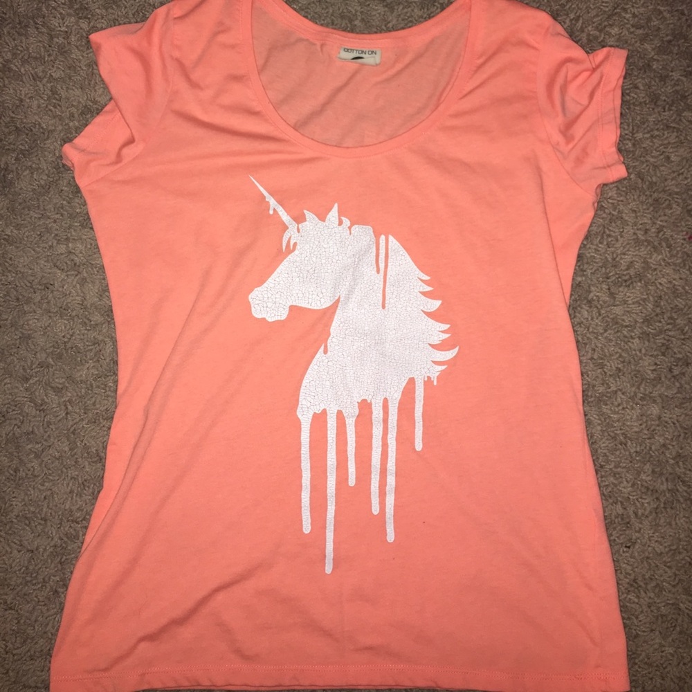 Orange tee