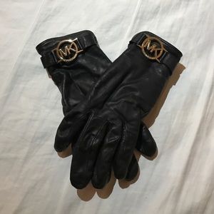 Michael Kors leather gloves