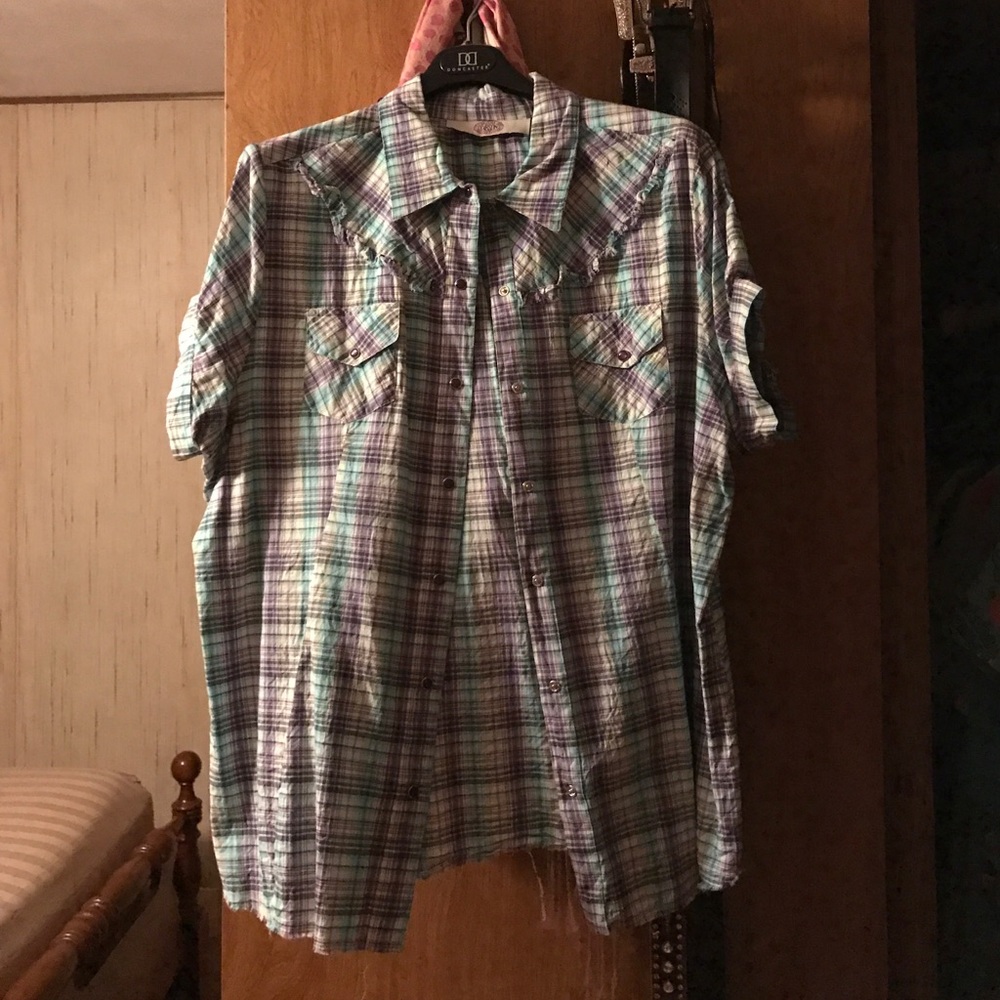 Button up plaid shirt