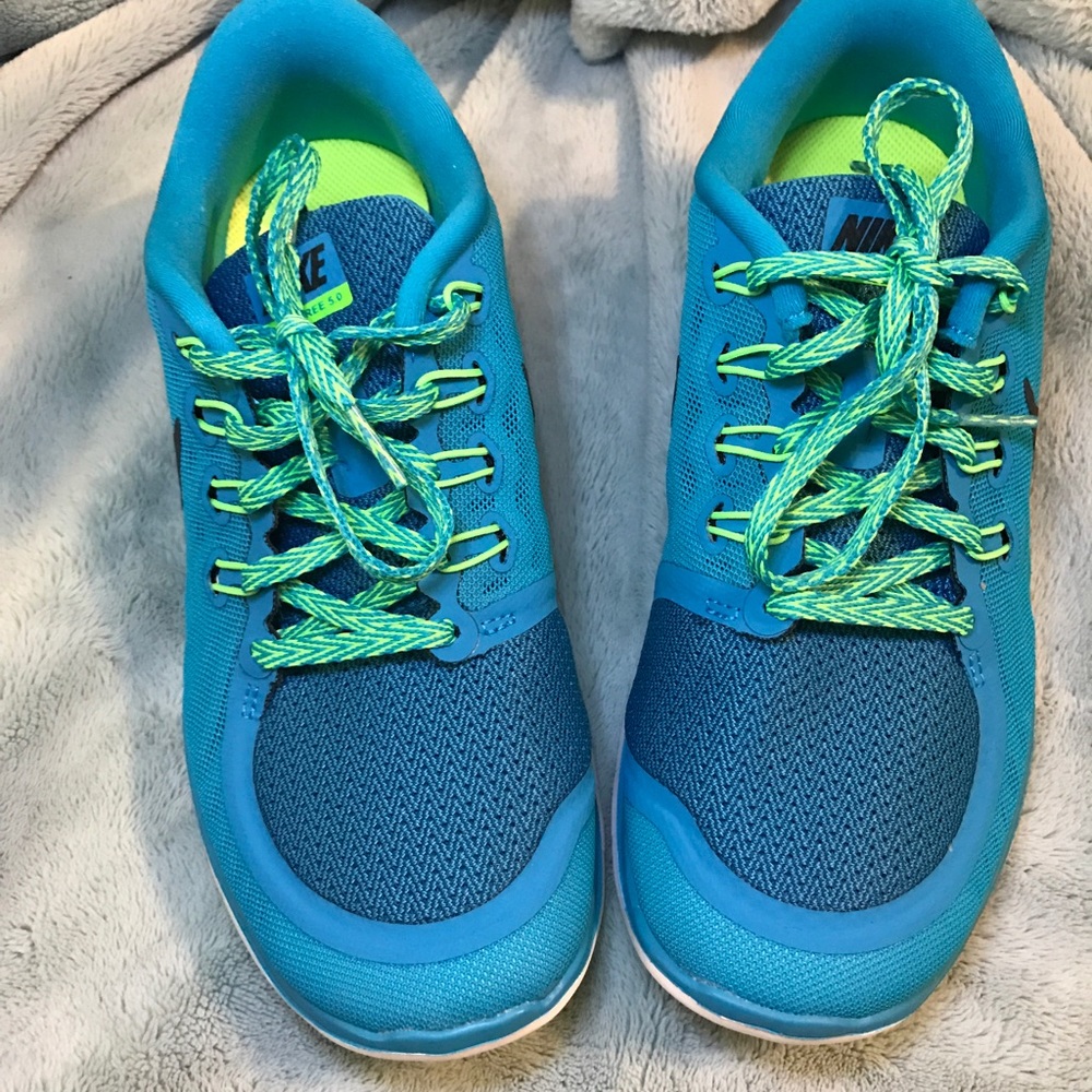 Women's Nike free run 5.0 Brand New ⚡️⚡️ - Picture 2 of 3