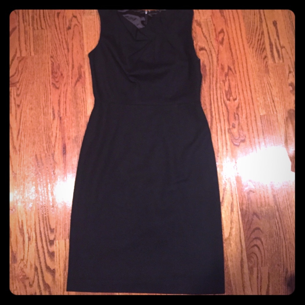 Elie tahari- winter little black dress