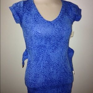 Tops - NWT Belted T-Shirt Sz M Tops - NWT Belted T-Shirt Sz M