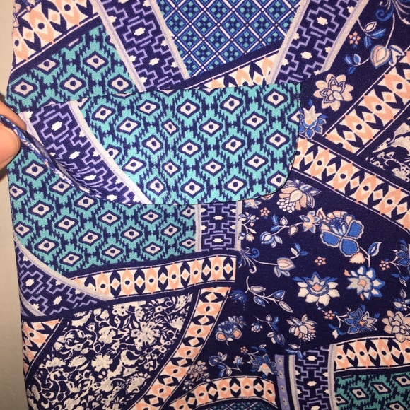 Designed Dress - Picture 4 of 4