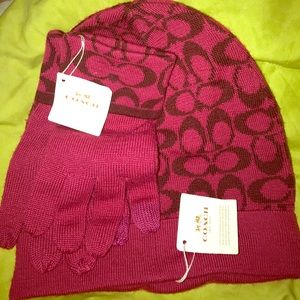 Coach Knit Logo Hat & Coach Knit Logo Gloves