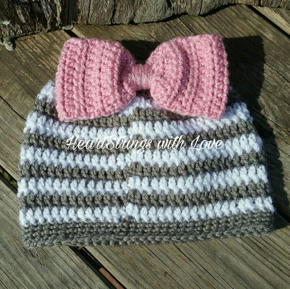 Messy Bun Bow Hat - Picture 3 of 4
