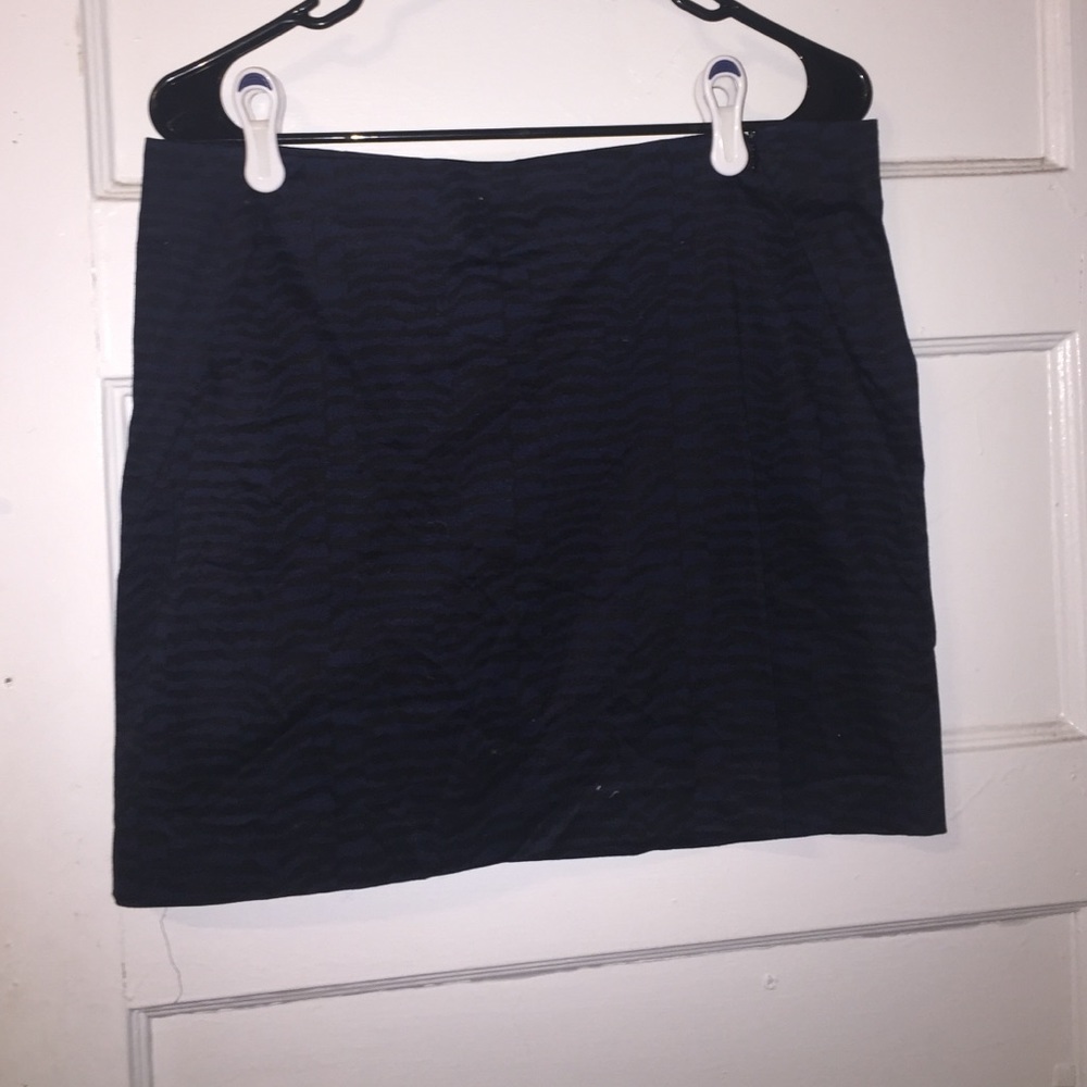 Gap black/dark blue print mini skirt