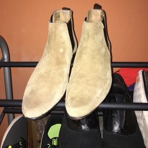 ASOS Chelsea Boots Size 8.5
