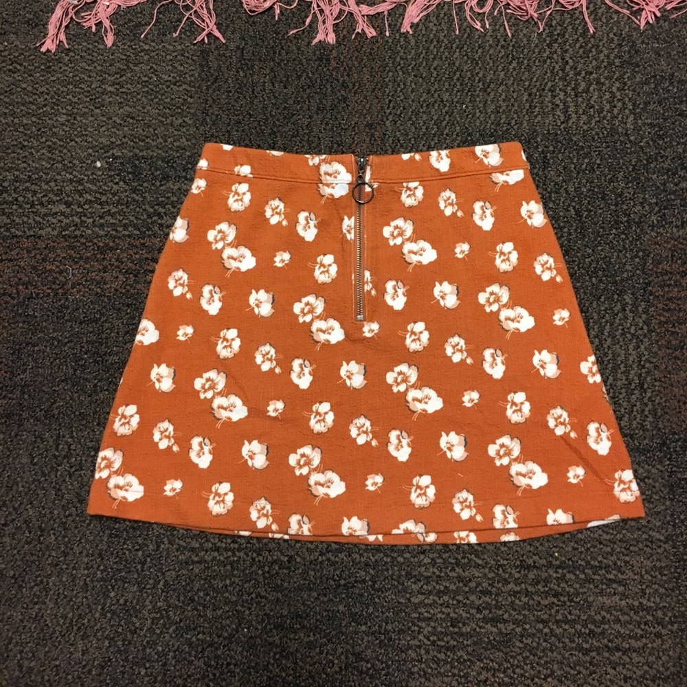 Orange holister skirt (floral) - Picture 1 of 1