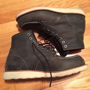 Red Wing "Classic Moc" 6" boot, size 10.5