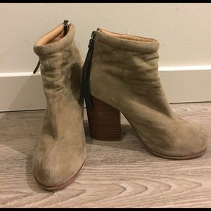 Tan Jeffrey Campbell rumble booties boot size 7.5