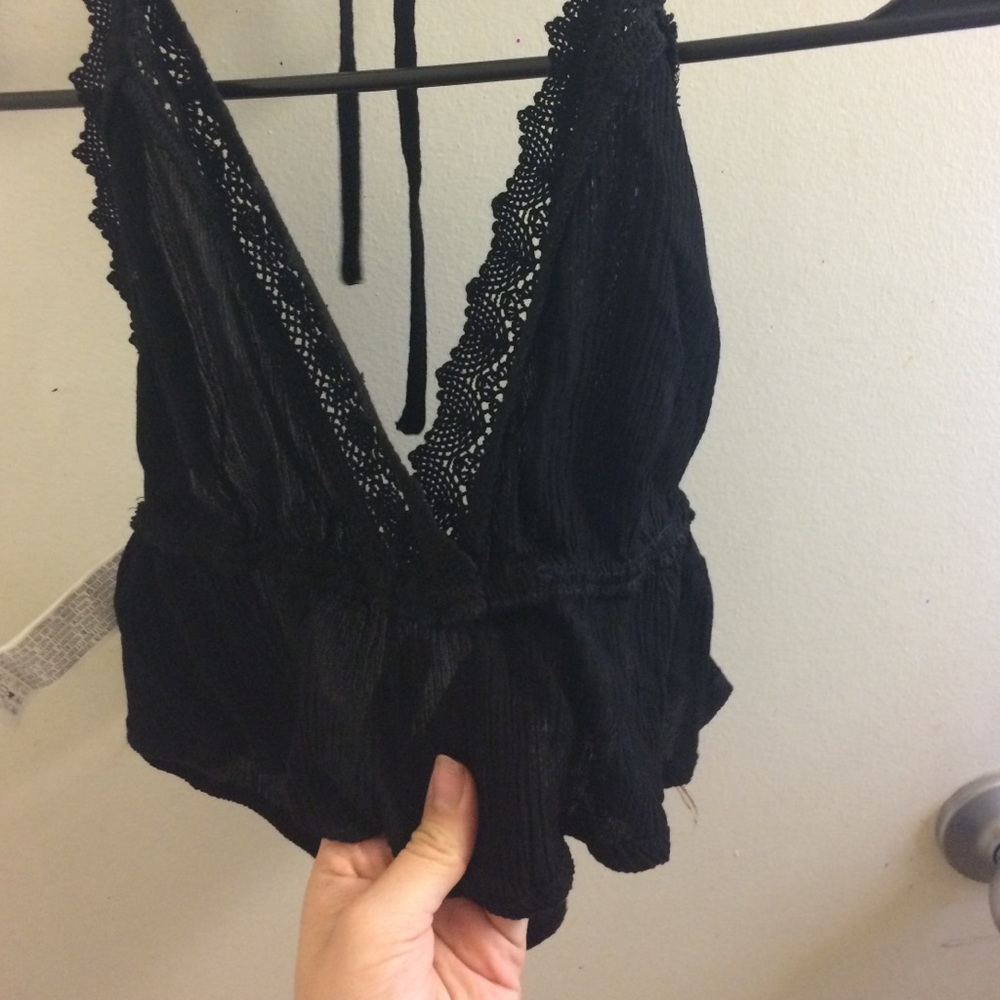 A cute crop too perfect for Coachella