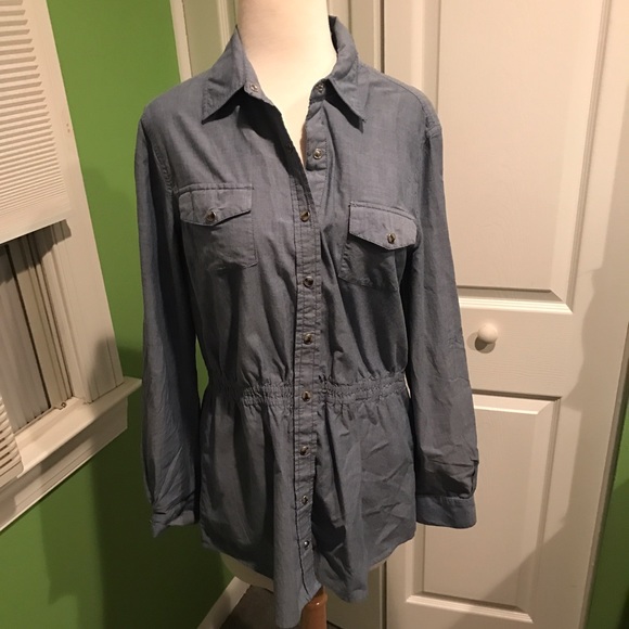 Blue button down shirt - Picture 1 of 2